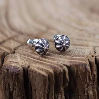 Chrysanthemum Stud Earrings